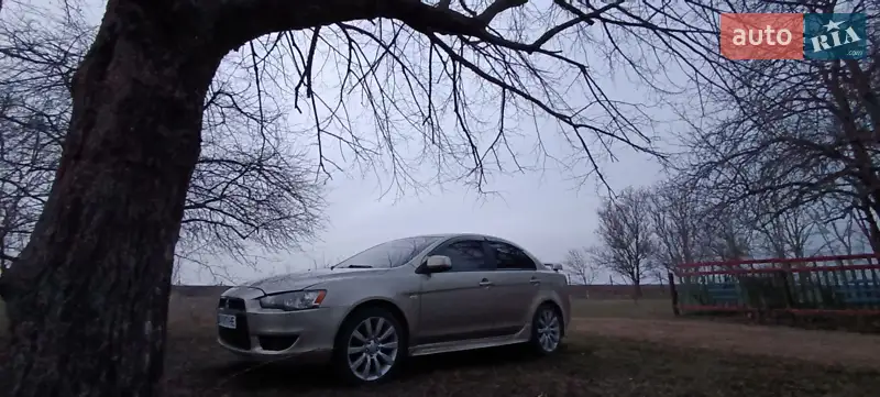 Mitsubishi Lancer
