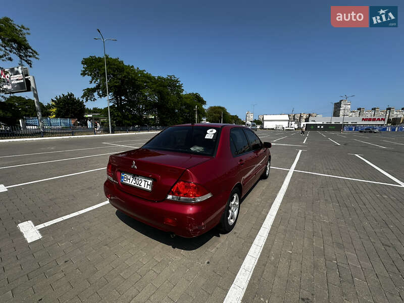 Седан Mitsubishi Lancer 2004 в Одесі