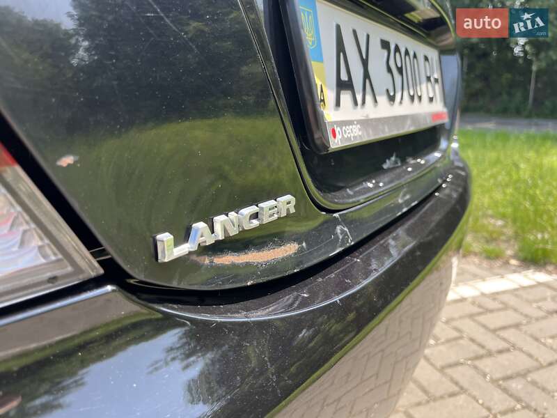 Седан Mitsubishi Lancer 2008 в Киеве