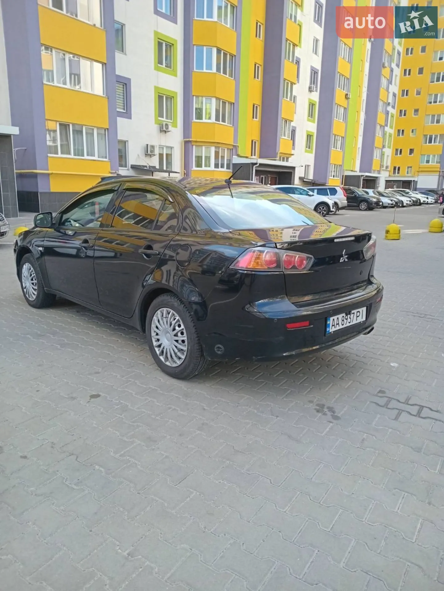 2011 Mitsubishi Lancer - мініатюра 9