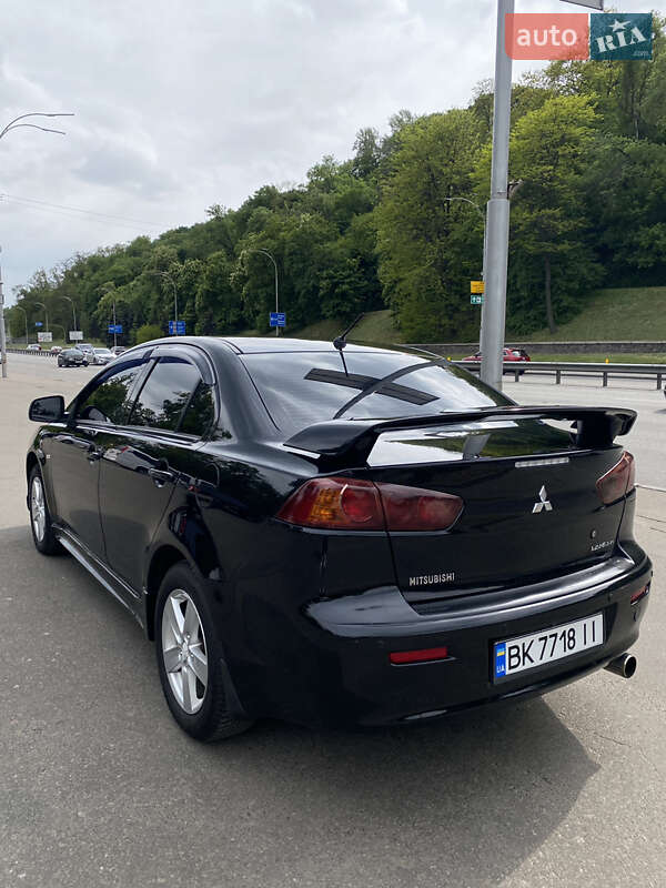 Седан Mitsubishi Lancer 2007 в Львові