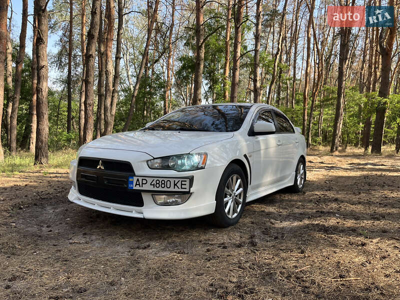 Седан Mitsubishi Lancer 2009 в Запоріжжі