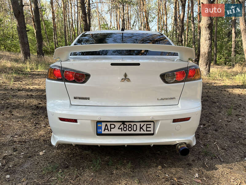 Седан Mitsubishi Lancer 2009 в Запоріжжі