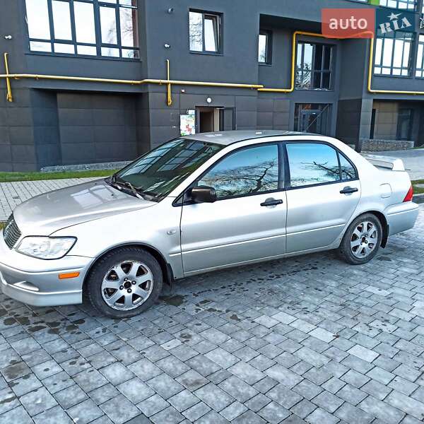 Седан Mitsubishi Lancer 2002 в Ивано-Франковске