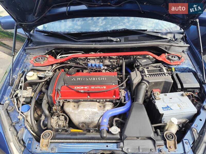 Седан Mitsubishi Lancer 2006 в Киеве