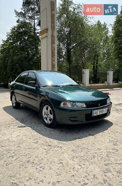 Седан Mitsubishi Lancer 1997 в Днепре