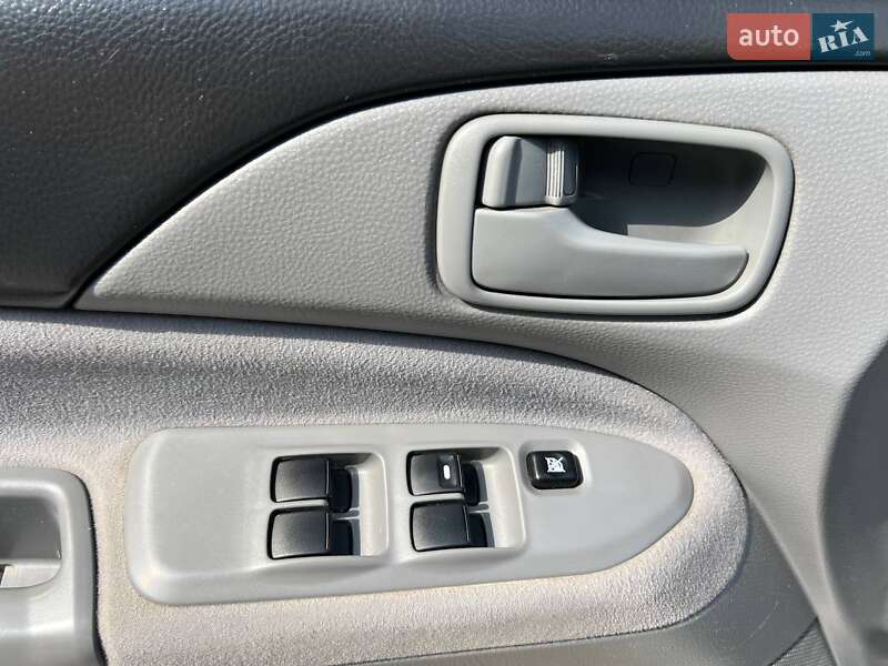 Седан Mitsubishi Lancer 2007 в Одессе