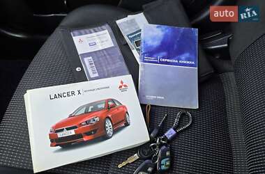 Седан Mitsubishi Lancer 2010 в 