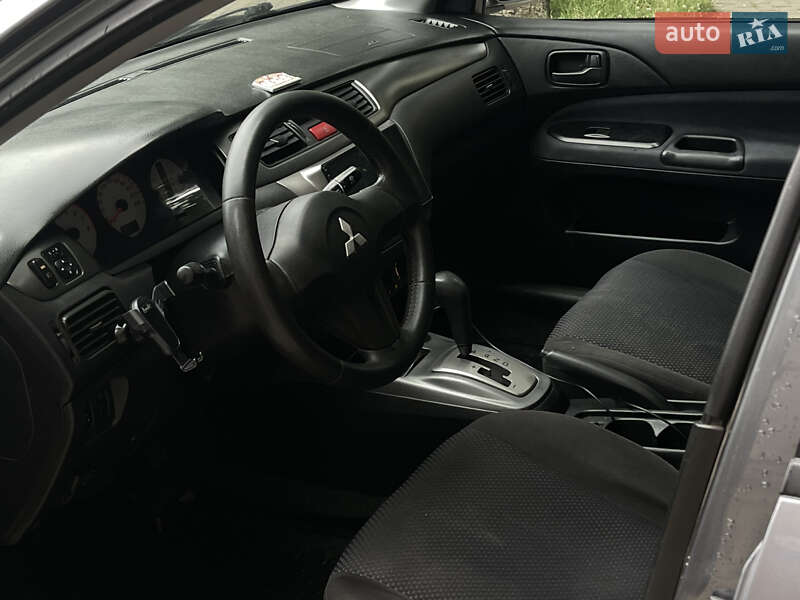 Седан Mitsubishi Lancer 2007 в Шостці