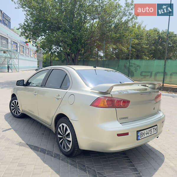 Седан Mitsubishi Lancer 2008 в Одессе