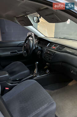 Седан Mitsubishi Lancer 2003 в 