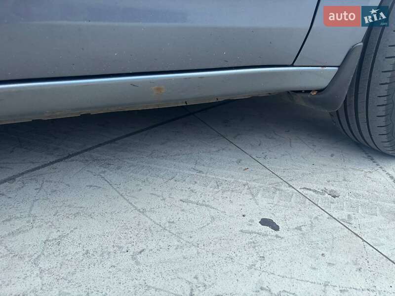 Седан Mitsubishi Lancer 2011 в Києві