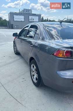 Седан Mitsubishi Lancer 2011 в 