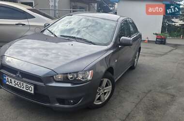 Седан Mitsubishi Lancer 2008 в Киеве