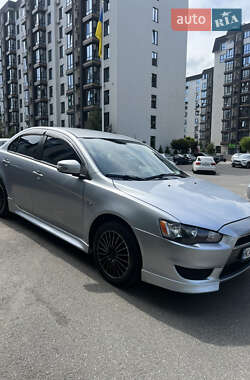 Седан Mitsubishi Lancer 2014 в Киеве