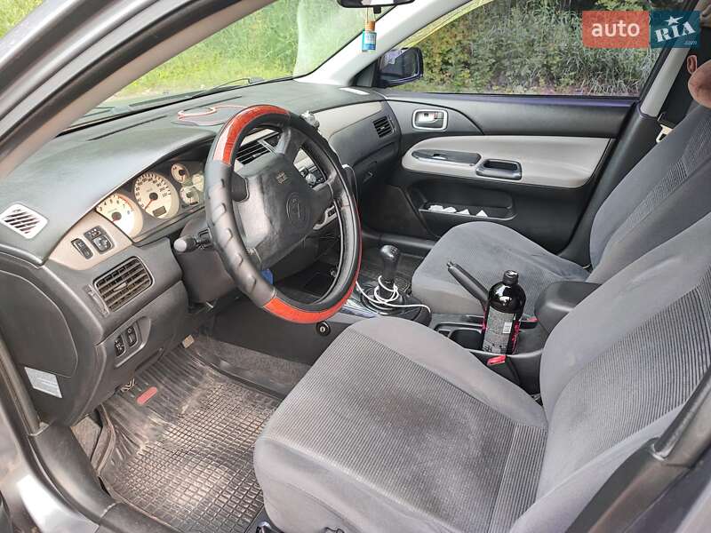 Седан Mitsubishi Lancer 2005 в Вышгороде