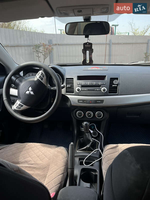 Седан Mitsubishi Lancer 2008 в Хмельницком