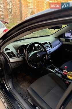 Седан Mitsubishi Lancer 2010 в 