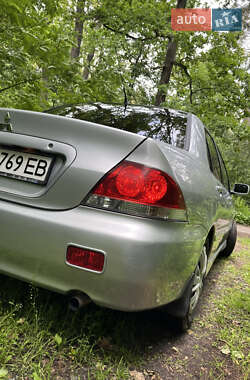 Седан Mitsubishi Lancer 2006 в 