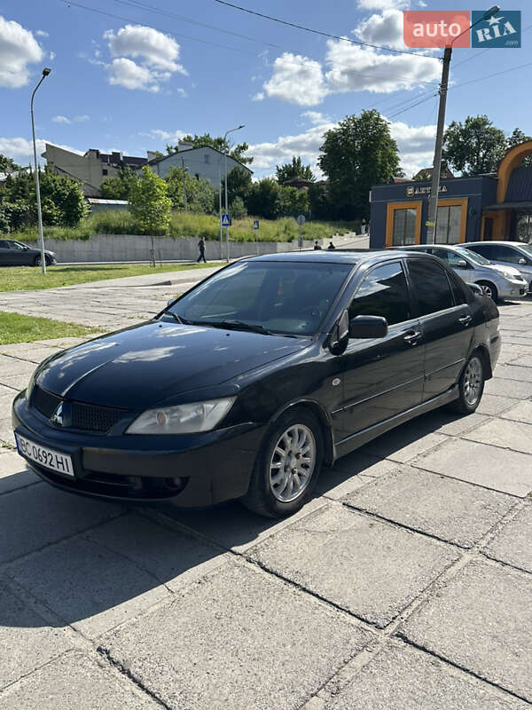 Седан Mitsubishi Lancer 2006 в Львове