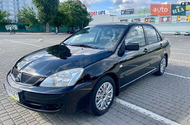 Седан Mitsubishi Lancer 2006 в Одессе