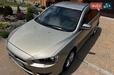 Седан Mitsubishi Lancer 2009 в 