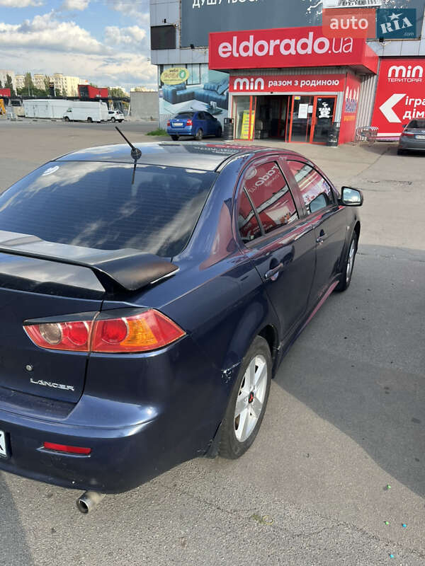 Седан Mitsubishi Lancer 2008 в Киеве