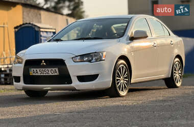 Седан Mitsubishi Lancer 2011 в Києві