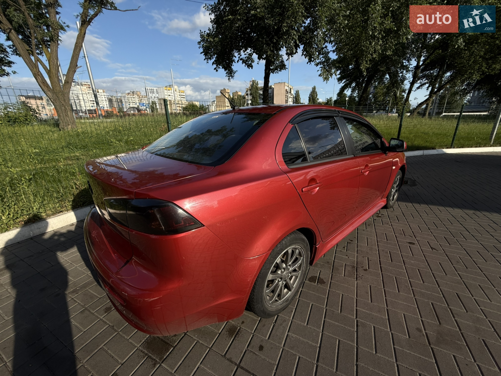 2010 Mitsubishi Lancer - мініатюра 9