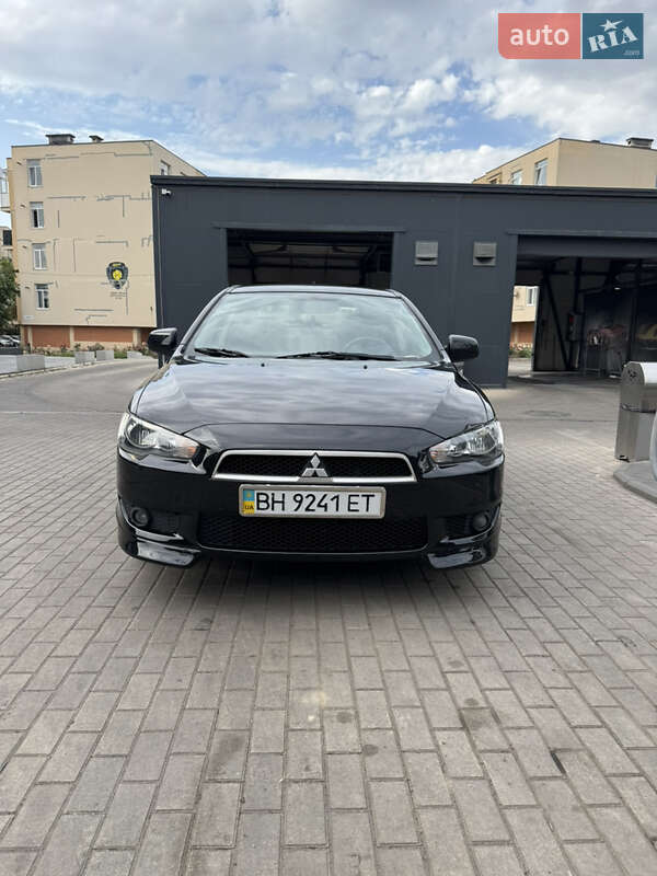 Mitsubishi Lancer 2010