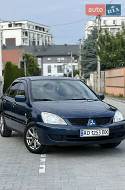 Седан Mitsubishi Lancer 2008 в Ужгороде