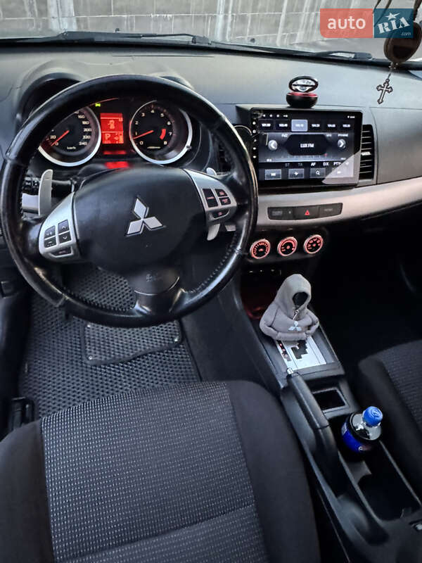 Седан Mitsubishi Lancer 2008 в Вишневому