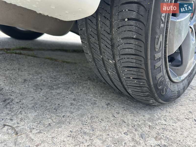 Седан Mitsubishi Lancer 2012 в Нетешине