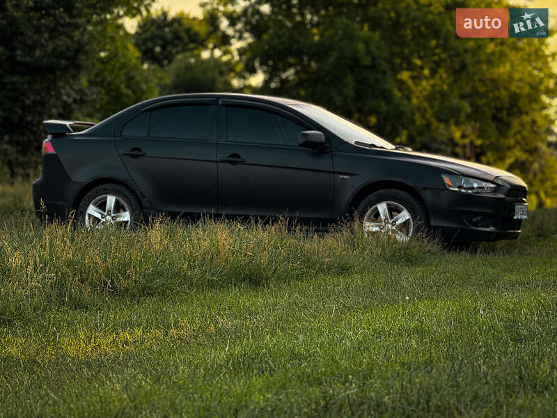 Седан Mitsubishi Lancer 2009 в Старокостянтинові