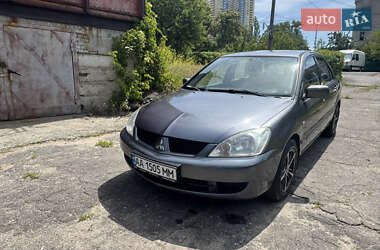Седан Mitsubishi Lancer 2007 в Киеве