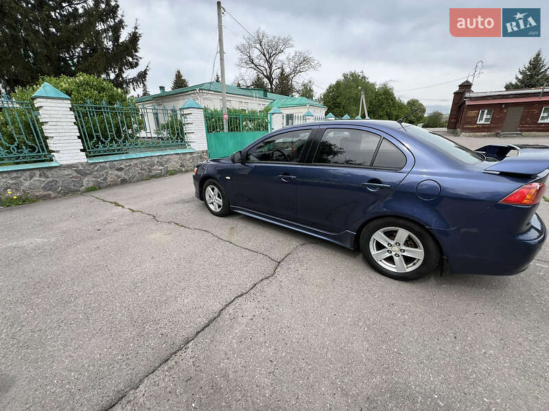 Седан Mitsubishi Lancer 2008 в Чернігові
