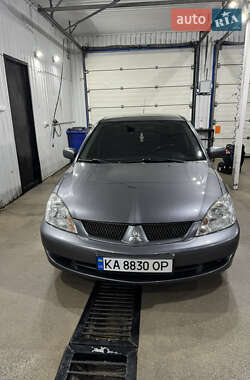 Седан Mitsubishi Lancer 2006 в Киеве