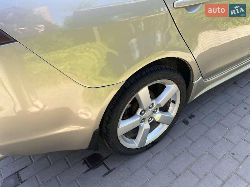 Седан Mitsubishi Lancer 2008 в Тальном