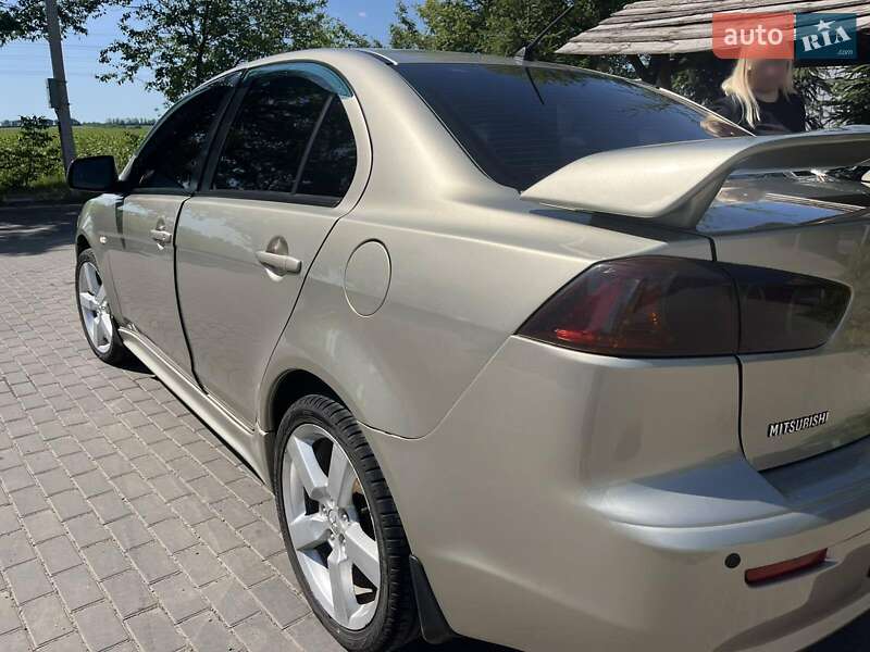 Седан Mitsubishi Lancer 2008 в Тальном