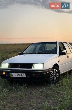 Седан Mitsubishi Lancer 1987 в Одесі