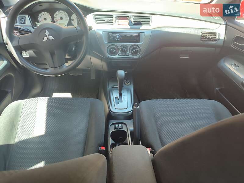 Седан Mitsubishi Lancer 2008 в Чорнобаї