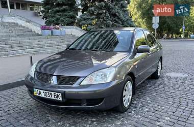 Седан Mitsubishi Lancer 2006 в Днепре
