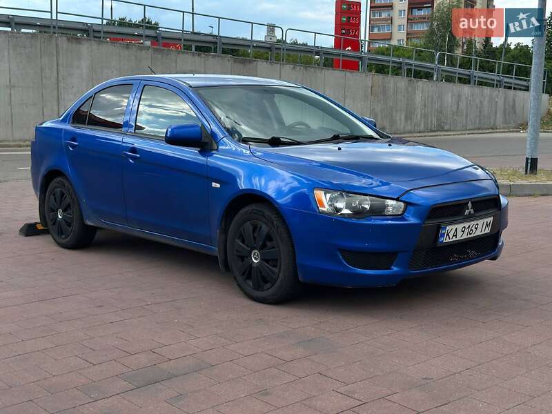 Седан Mitsubishi Lancer 2011 в Одессе