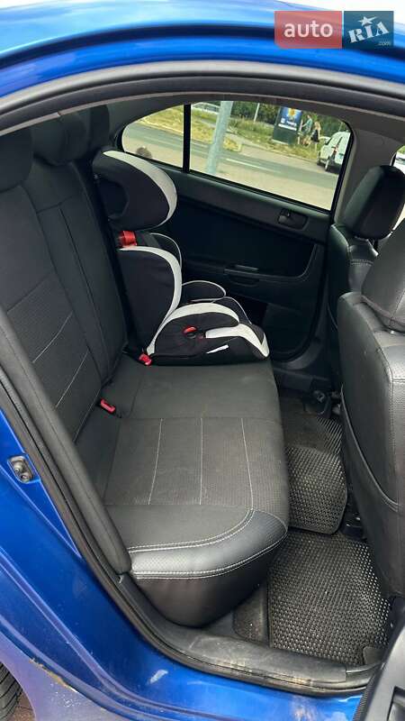 Седан Mitsubishi Lancer 2011 в Одессе
