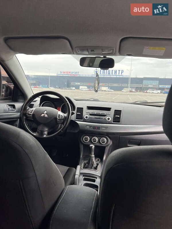 Седан Mitsubishi Lancer 2007 в Днепре