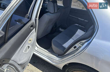 Седан Mitsubishi Lancer 2004 в 