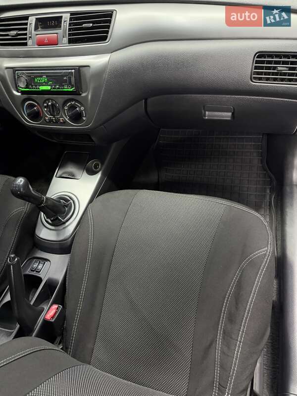 Седан Mitsubishi Lancer 2007 в Одесі фото 23 Седан Mitsubishi Lancer 2007 в Одесі