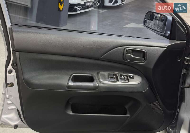 Седан Mitsubishi Lancer 2007 в Одесі фото 30 Седан Mitsubishi Lancer 2007 в Одесі