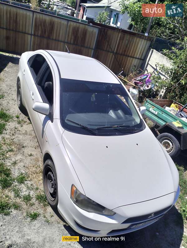 Седан Mitsubishi Lancer 2008 в Павлограде