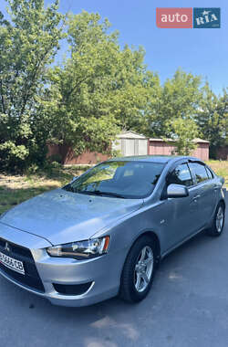 Седан Mitsubishi Lancer 2011 в Киеве